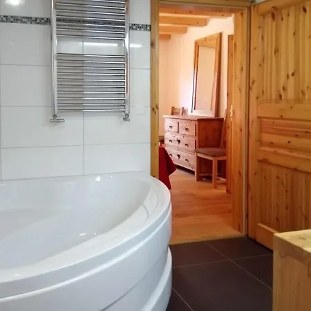 Banksia By Interhome Chalet