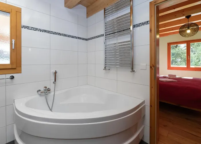 Banksia By Interhome *